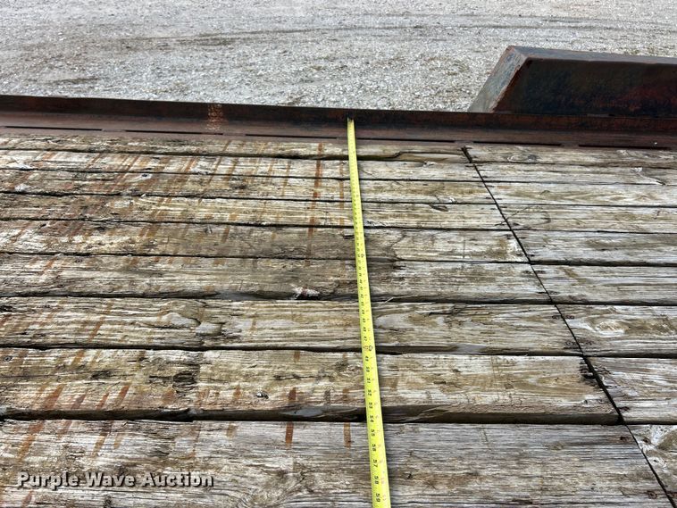 image for item ET3328 2001 Towmaster equipment trailer