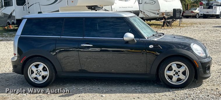 image for item ET3329 2011 Mini Cooper 