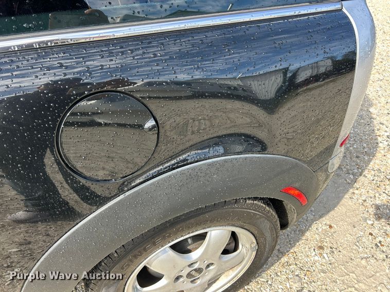 image for item ET3329 2011 Mini Cooper 