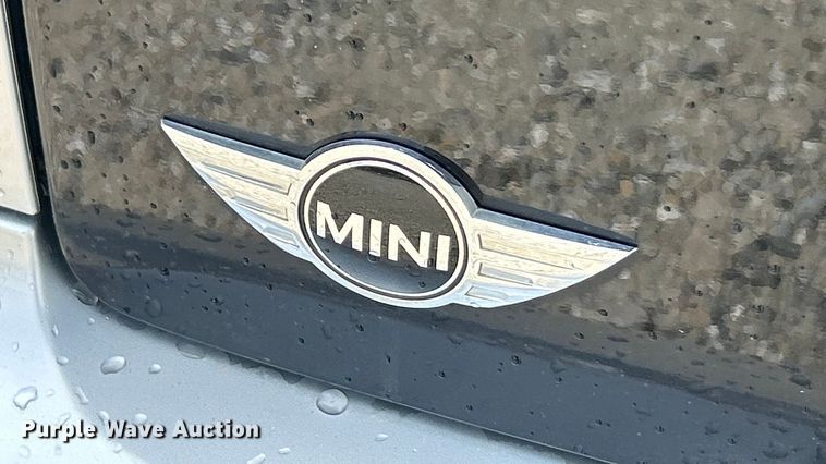 image for item ET3329 2011 Mini Cooper 