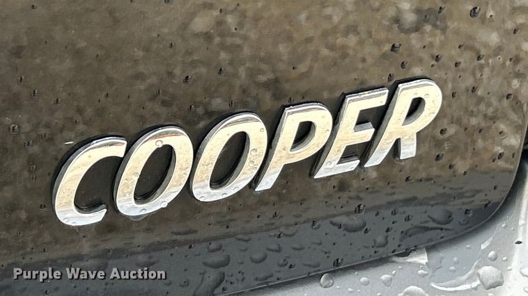 image for item ET3329 2011 Mini Cooper 