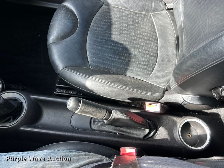 image for item ET3329 2011 Mini Cooper 