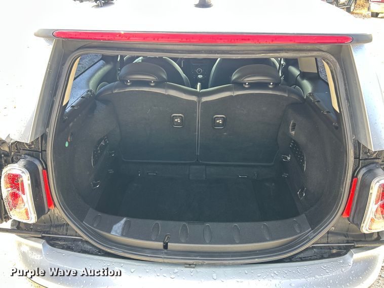 image for item ET3329 2011 Mini Cooper 