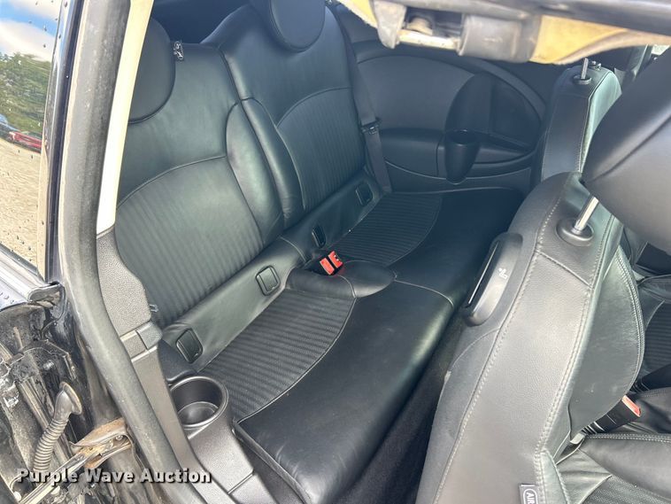 image for item ET3329 2011 Mini Cooper 