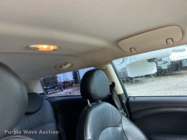 image for item ET3329 2011 Mini Cooper 