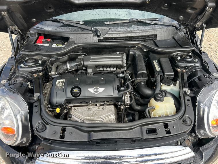 image for item ET3329 2011 Mini Cooper 