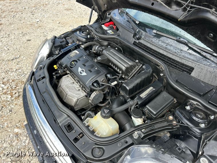 image for item ET3329 2011 Mini Cooper 