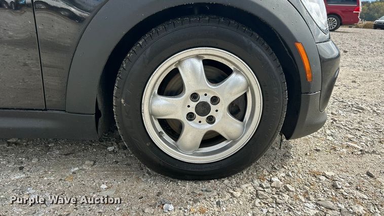 image for item ET3329 2011 Mini Cooper 