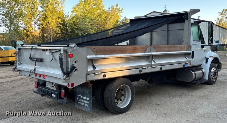 image for item ET4554 2006 International 4300 dump flatbed truck
