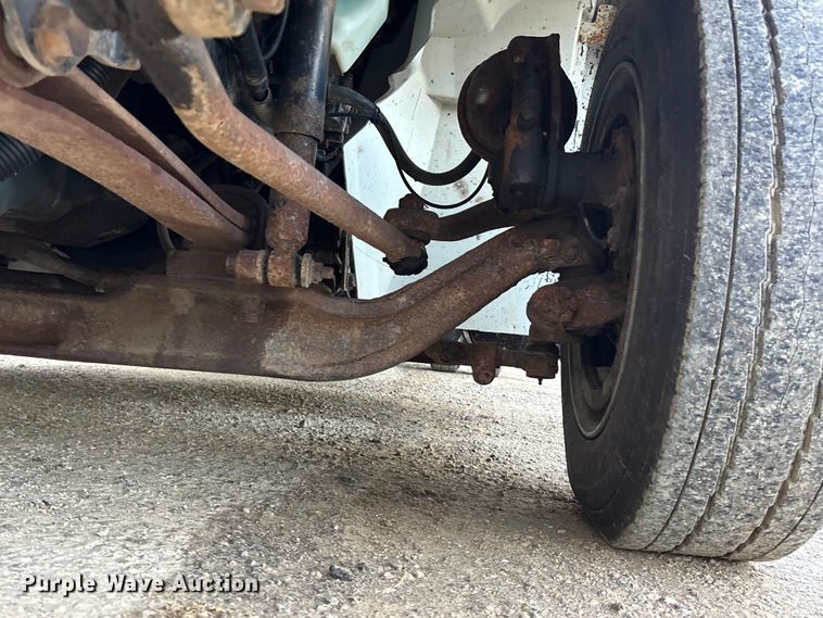 image for item ET4554 2006 International 4300 dump flatbed truck