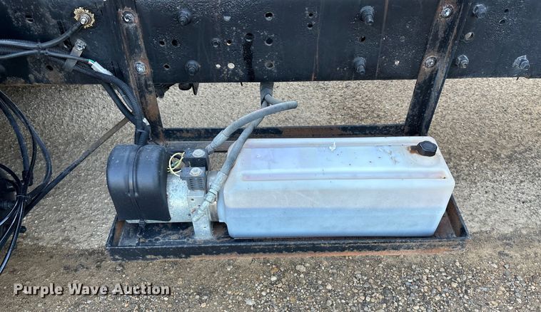 image for item ET4554 2006 International 4300 dump flatbed truck