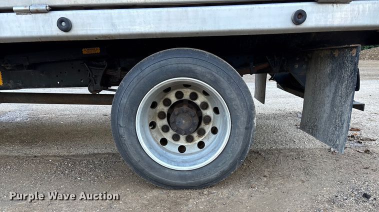 image for item ET4554 2006 International 4300 dump flatbed truck