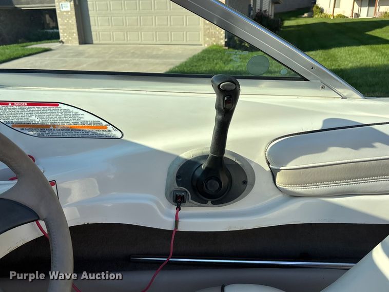 image for item ET4654 2003 Sea Ray SRX boat