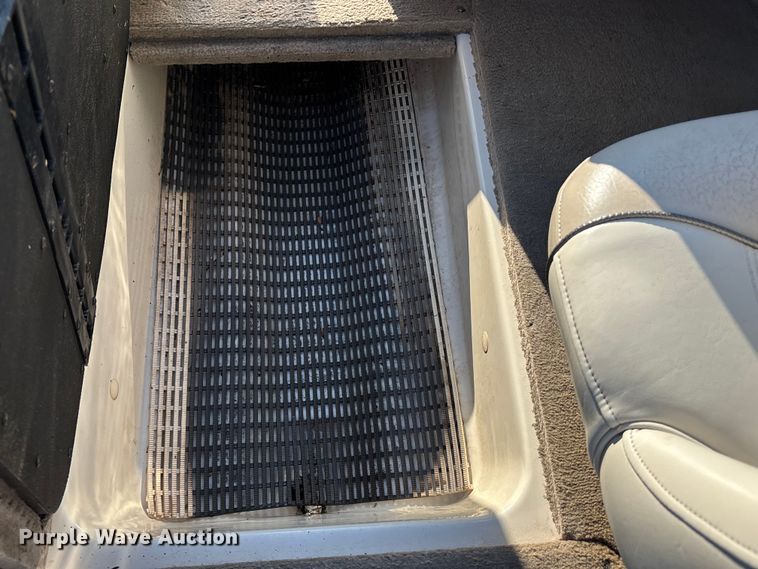 image for item ET4654 2003 Sea Ray SRX boat