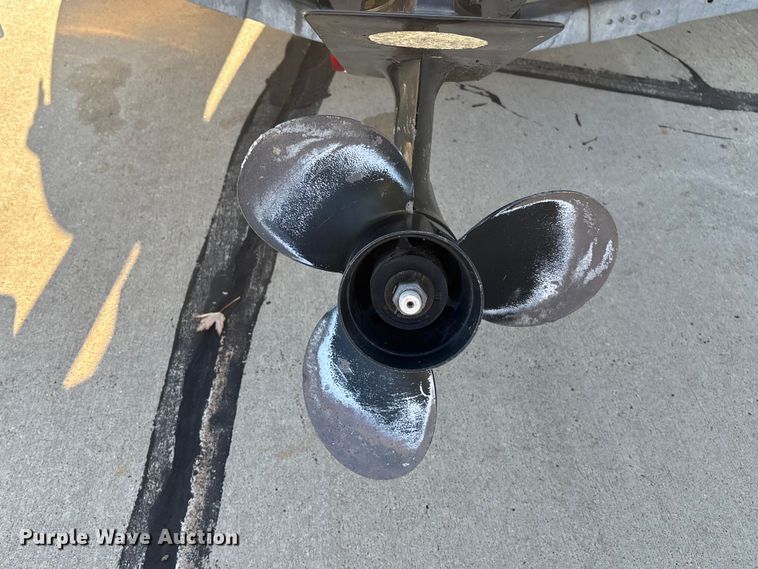 image for item ET4654 2003 Sea Ray SRX boat