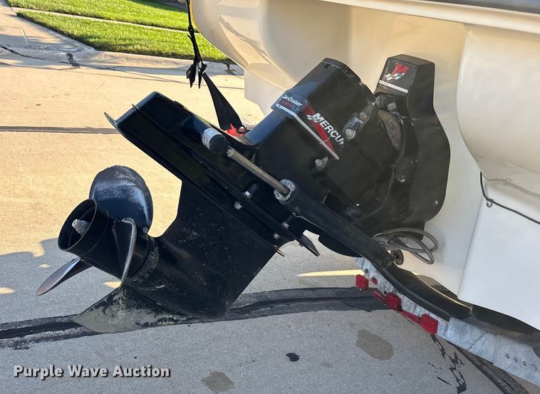 image for item ET4654 2003 Sea Ray SRX boat