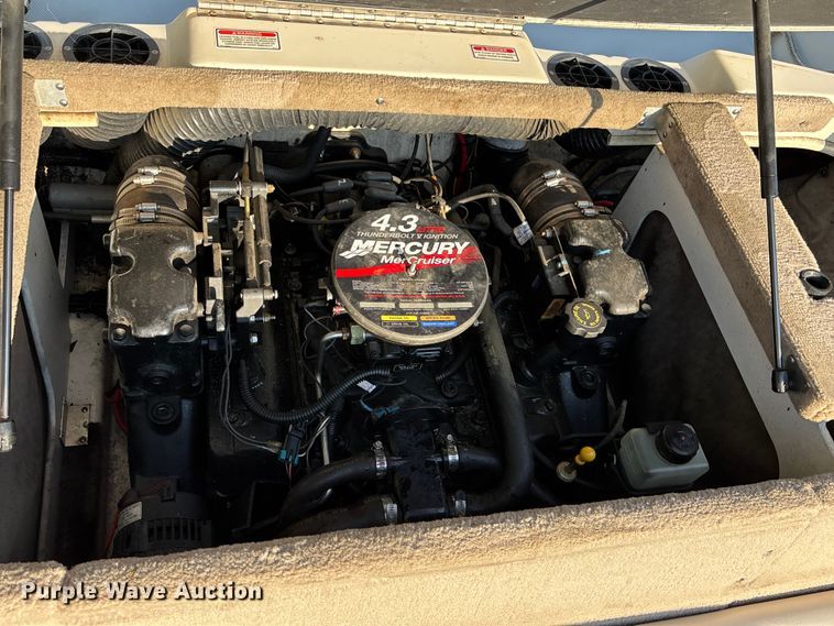 image for item ET4654 2003 Sea Ray SRX boat