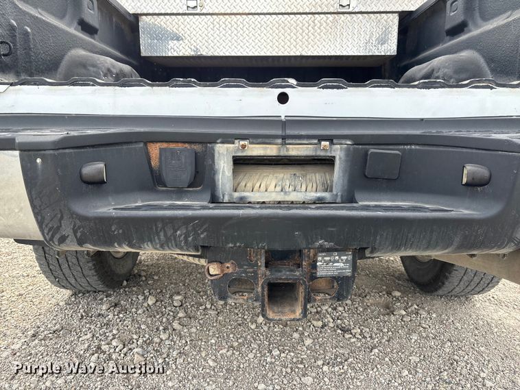 image for item ET4693 2013 Chevrolet Silverado 2500HD Crew Cab pickup truck