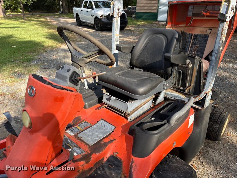 image for item ET7092 Kubota F2880E-F lawn mower