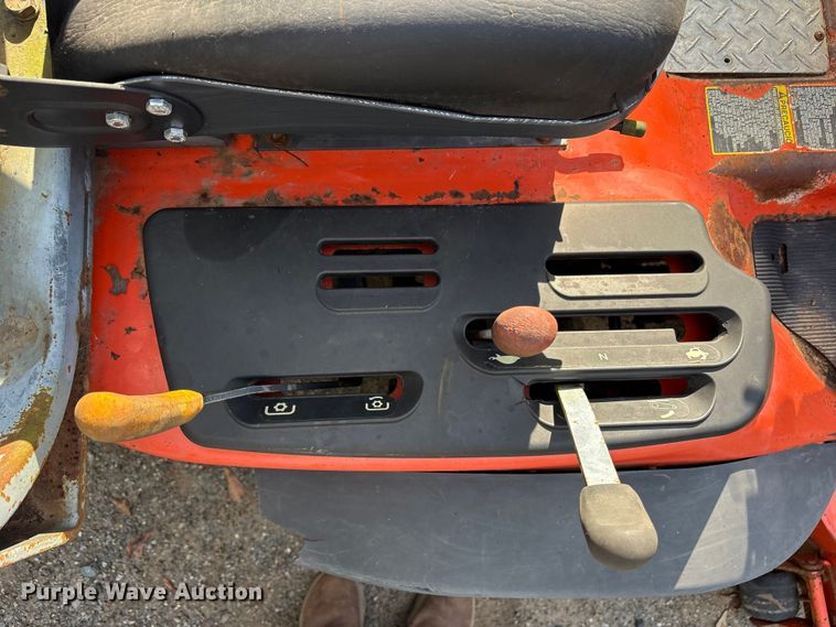 image for item ET7092 Kubota F2880E-F lawn mower