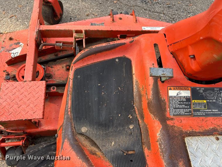 image for item ET7092 Kubota F2880E-F lawn mower