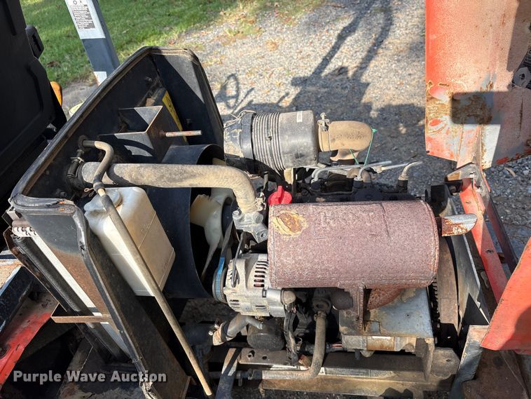 image for item ET7092 Kubota F2880E-F lawn mower