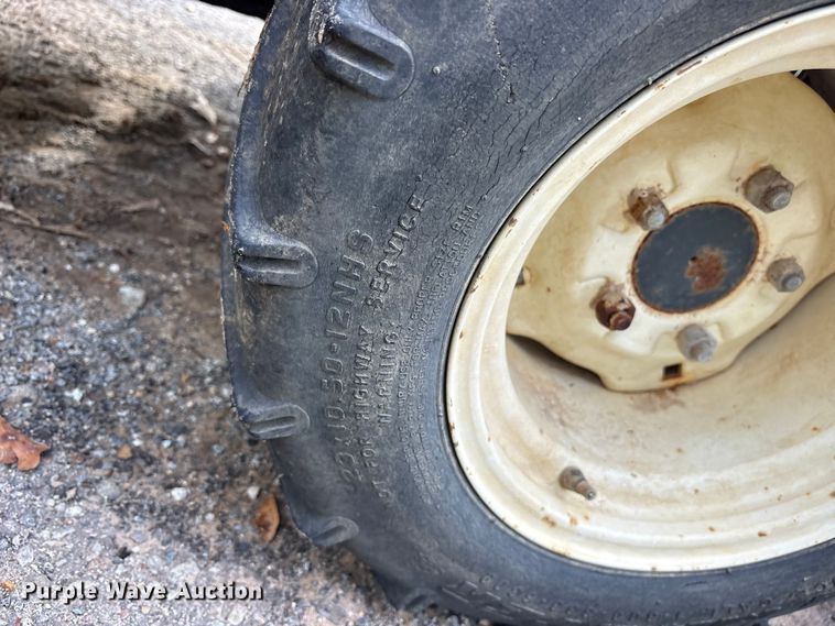 image for item ET7092 Kubota F2880E-F lawn mower