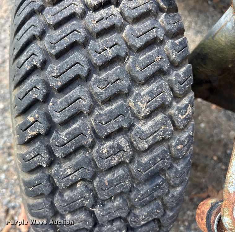 image for item ET7092 Kubota F2880E-F lawn mower