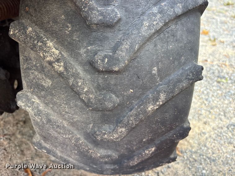 image for item ET7092 Kubota F2880E-F lawn mower