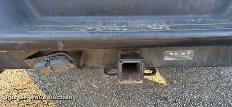 image for item ET7100 2017 Chevrolet Express 2500 van