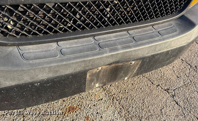 image for item ET7100 2017 Chevrolet Express 2500 van