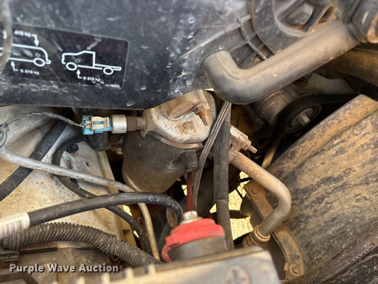 image for item ET7100 2017 Chevrolet Express 2500 van