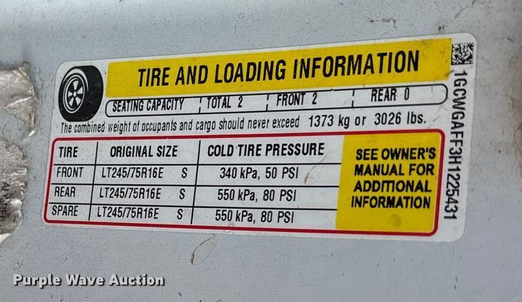 image for item ET7100 2017 Chevrolet Express 2500 van