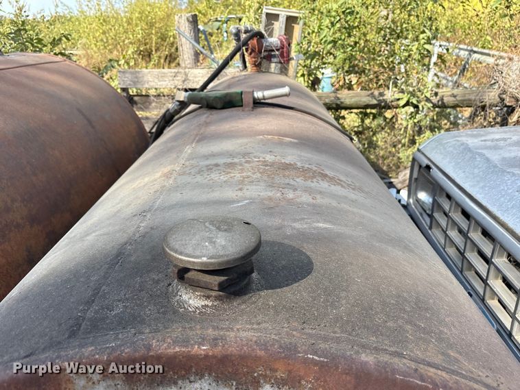 image for item ET7142 (2) fuel tanks