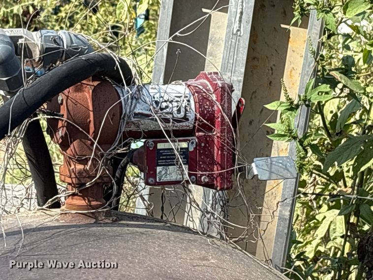 image for item ET7142 (2) fuel tanks