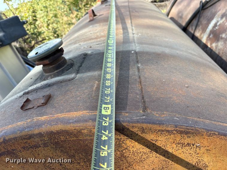 image for item ET7142 (2) fuel tanks