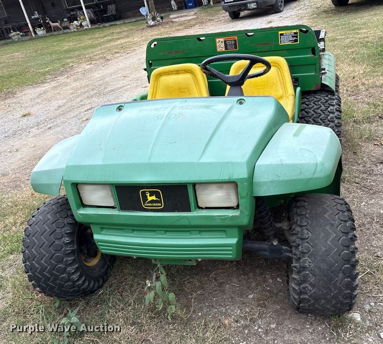 image for item ET7151 2000 John Deere Gator utility vehicle