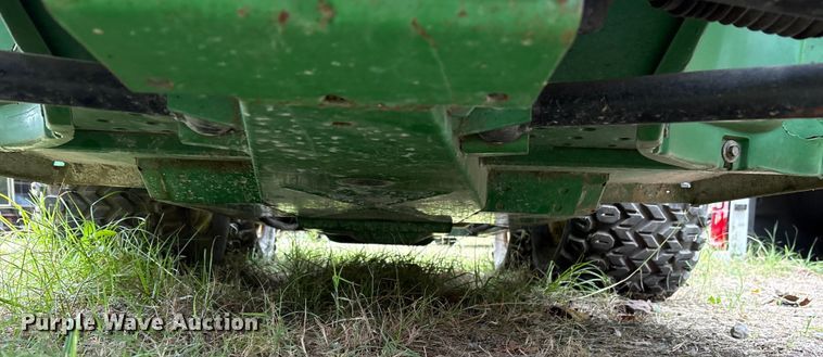 image for item ET7151 2000 John Deere Gator utility vehicle