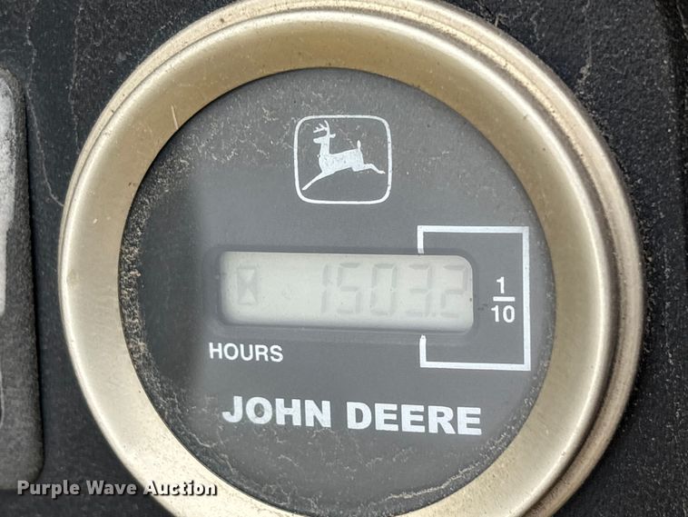 image for item ET7151 2000 John Deere Gator utility vehicle