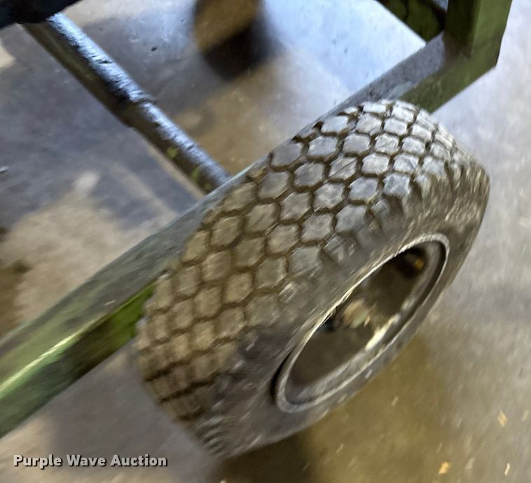 image for item EU0097 Tools