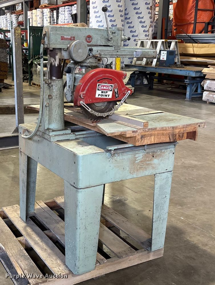 image for item EU0098 Delta Rackwell M-10013 saw