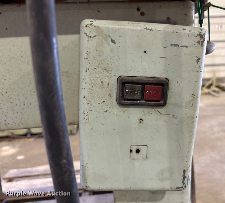 image for item EU0098 Delta Rackwell M-10013 saw