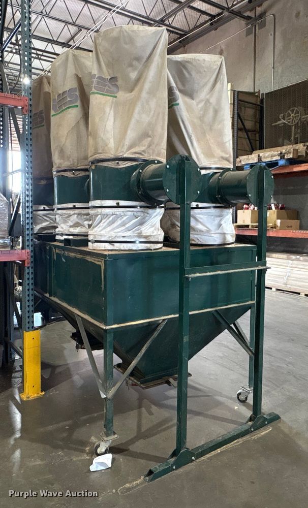 image for item EU0099 Reesair C1030-6 dust collector