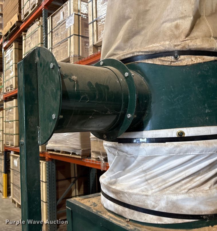 image for item EU0099 Reesair C1030-6 dust collector