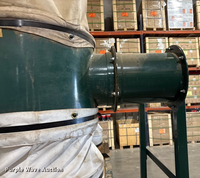 image for item EU0099 Reesair C1030-6 dust collector