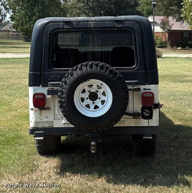 image for item EU0110 1981 Jeep CJ-8 Scrambler SUV