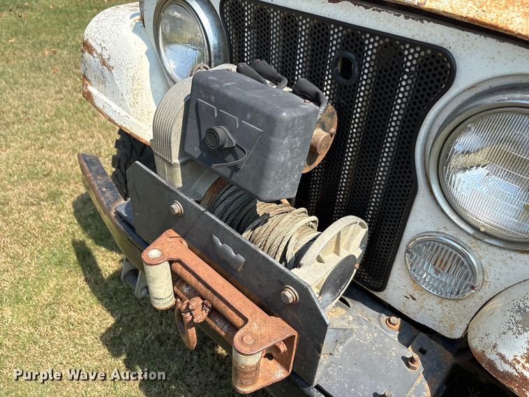 image for item EU0110 1981 Jeep CJ-8 Scrambler SUV