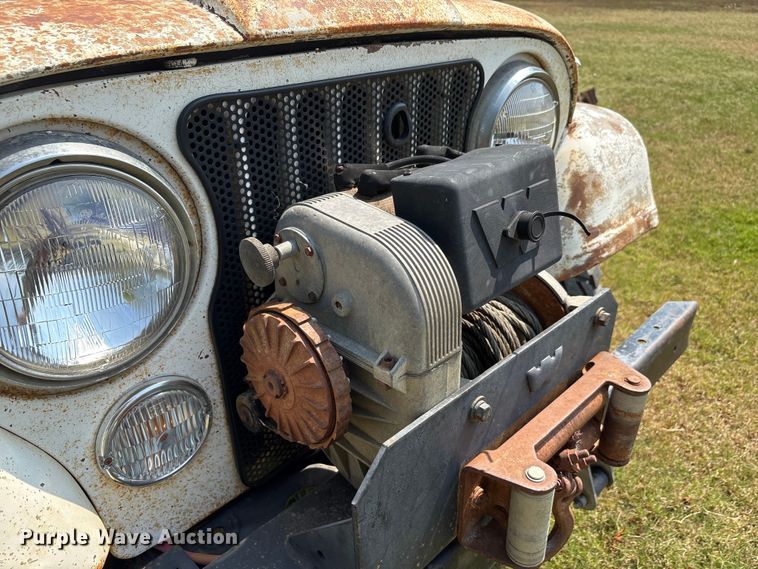 image for item EU0110 1981 Jeep CJ-8 Scrambler SUV