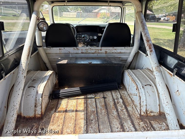 image for item EU0110 1981 Jeep CJ-8 Scrambler SUV