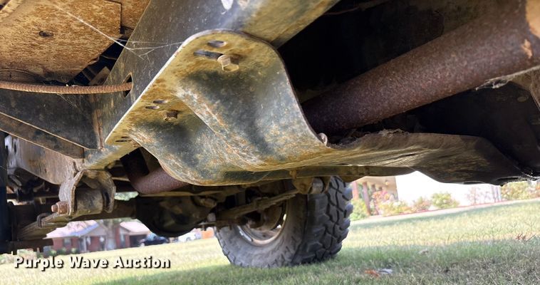 image for item EU0110 1981 Jeep CJ-8 Scrambler SUV